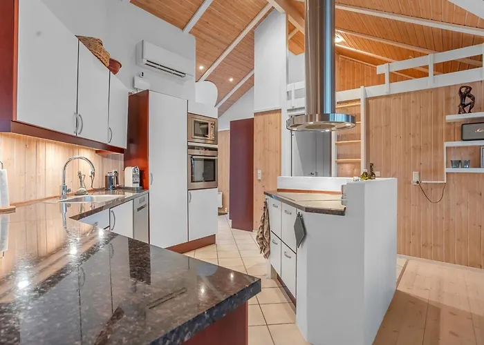 Groa - 50m From The Sea By Interhome Дом отдыха